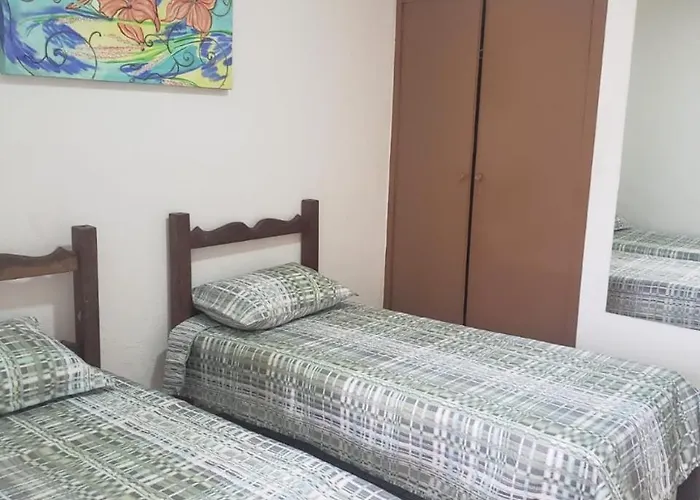 Confortavel 2 Quartos Castanheiras